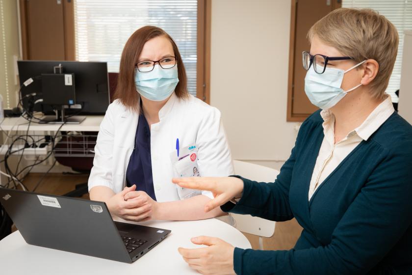 Tuuli Lepistö-Paisley ja Kirsti Koivulampi