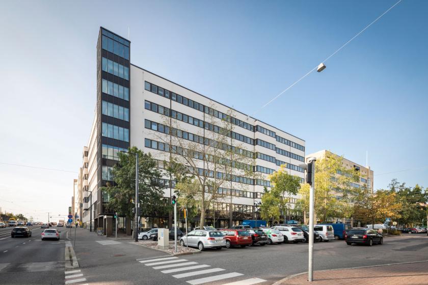 Ulkokuva Rubik-rakennuksesta Pasilassa