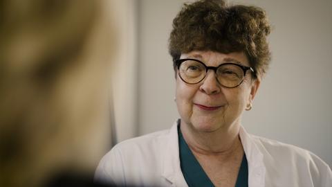 Vastaanotolla Eija Hiltunen-Back