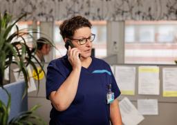 Osastonsihteeri Minna Takala